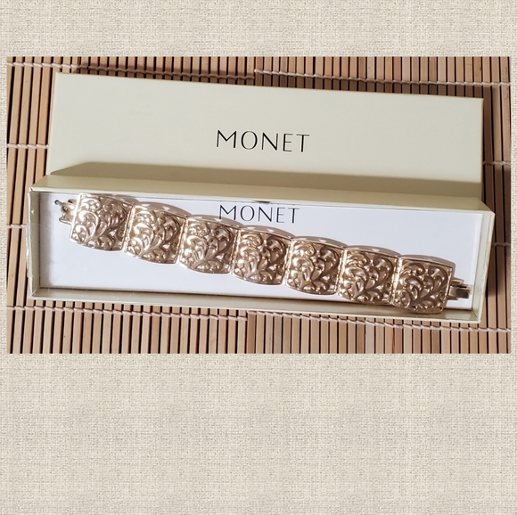 Vintage Monet Bracelet Gold Link NIB 90s 📦 - Picture 5 of 6